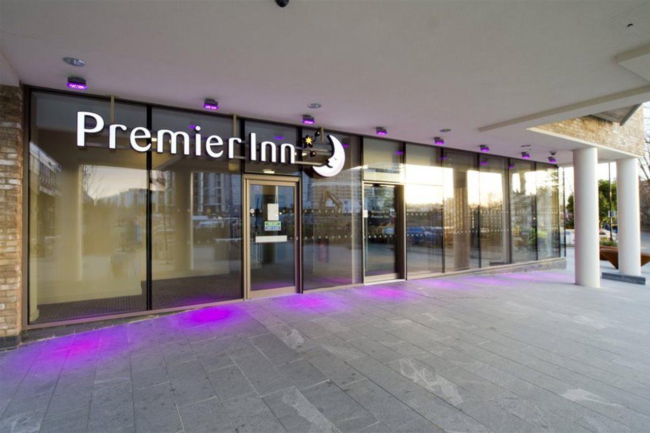 Premier Inn London Lewisham Exterior foto